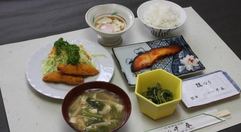 Restaurant And Minshuku Resort Inn Chiharu