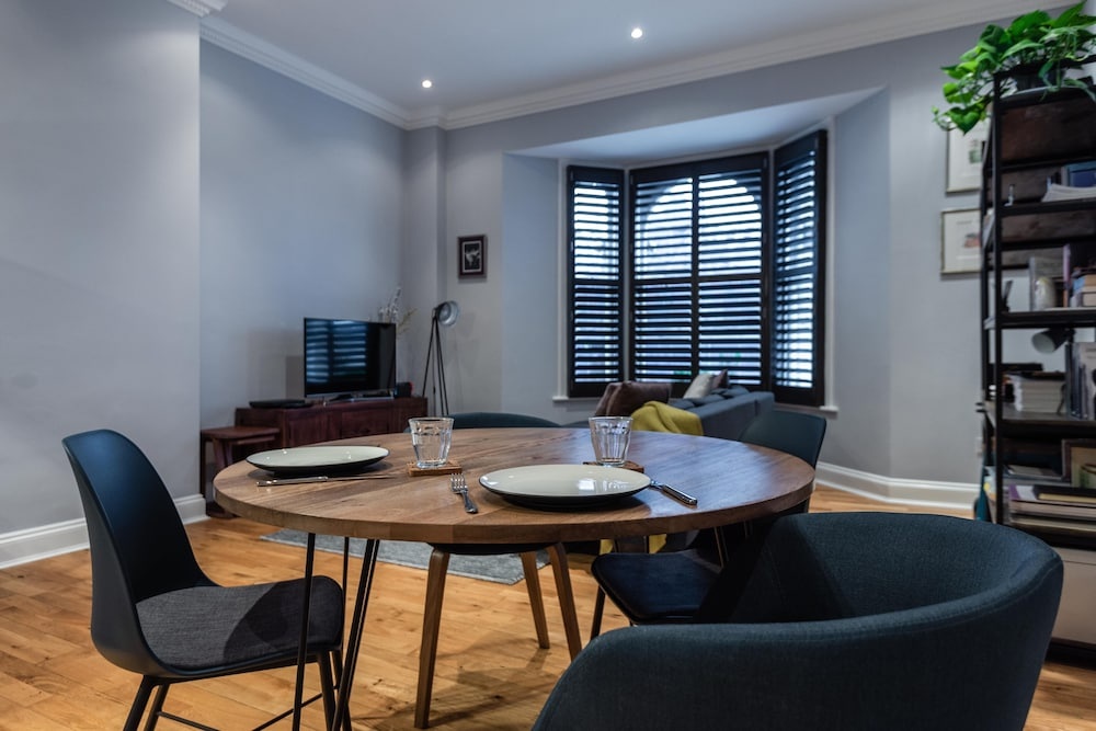 Spacious Clapham Home Near Brixton