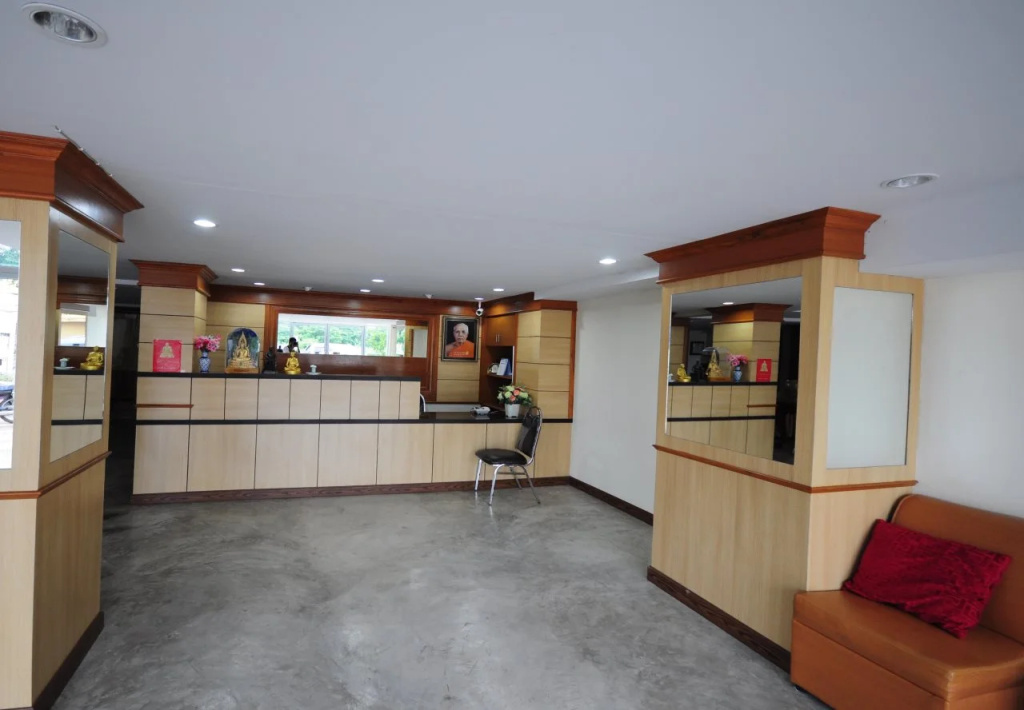 Phoonsab Hostel