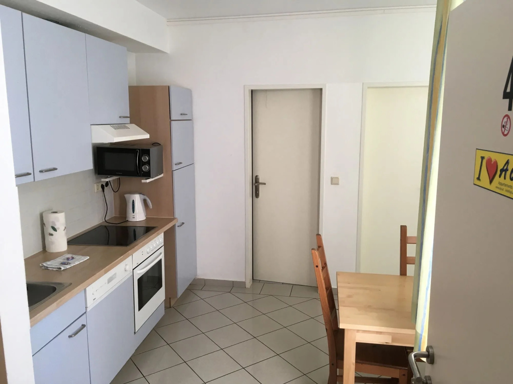AJO Apartments - Alte Donau Lake or Garden View Balcony Studio - Self-Check-in