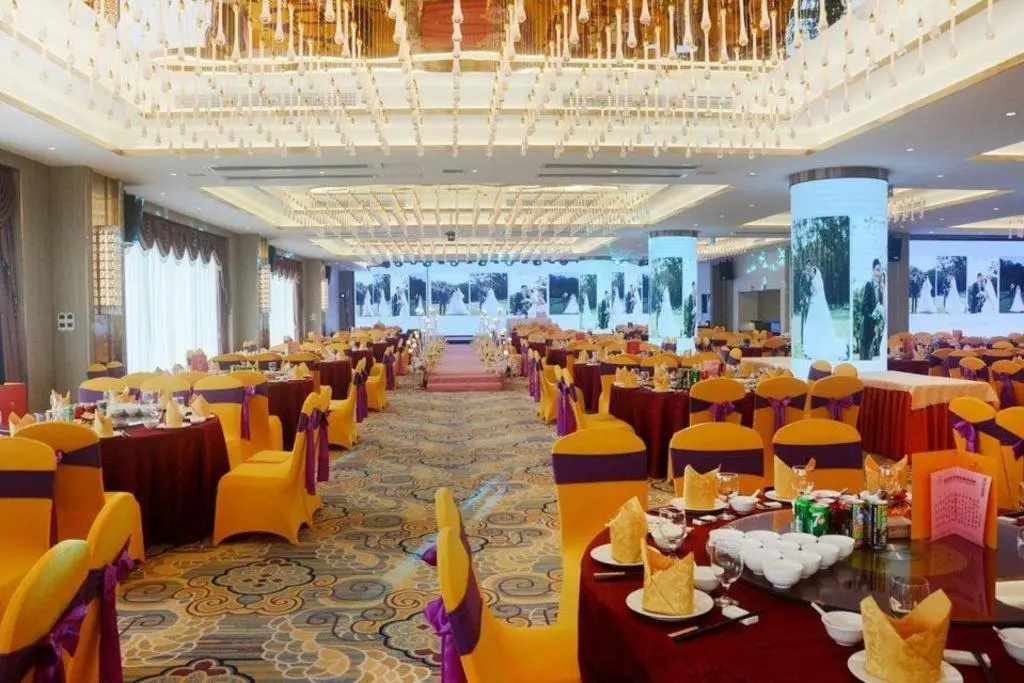 Metropolitan Hotel