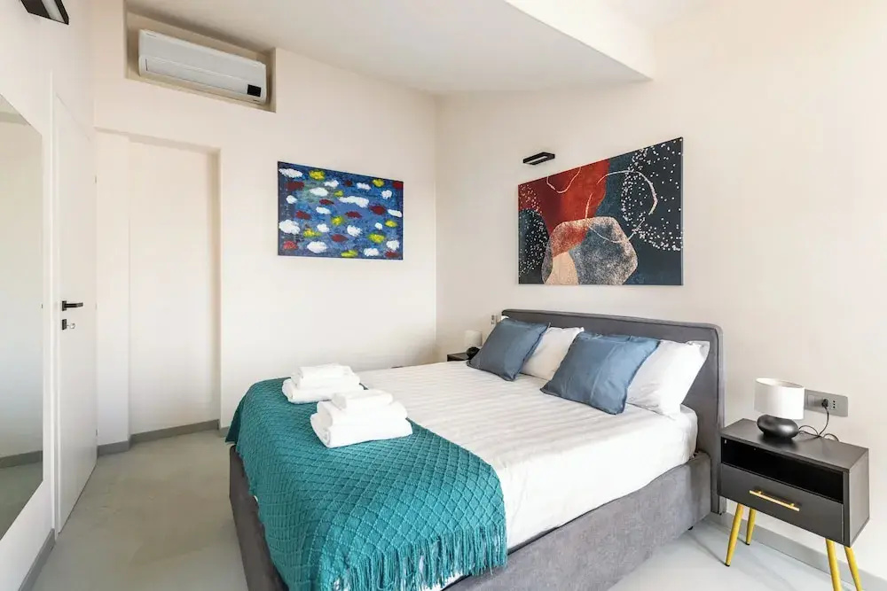 Luxury Penthouse 2 Bedooms 2 Bathrooms