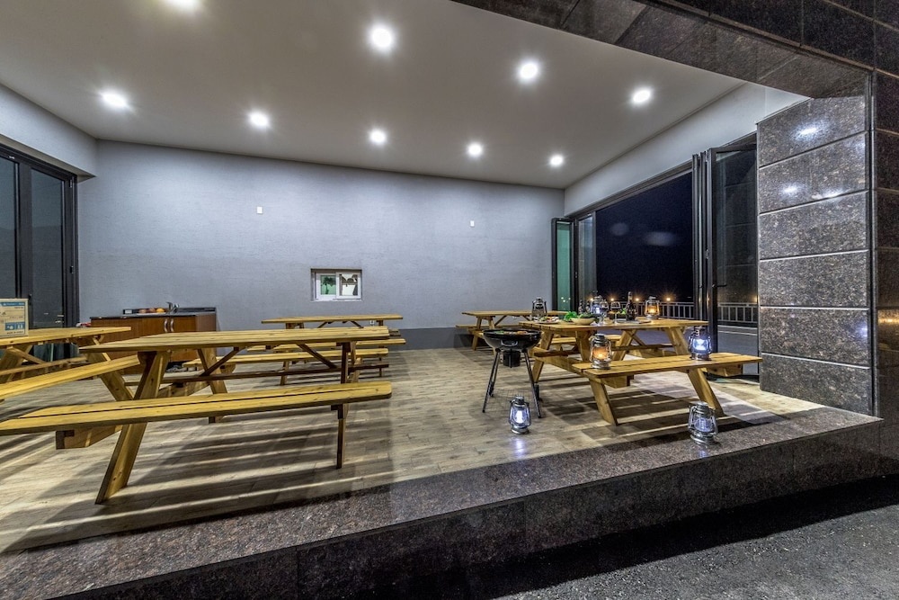 Aria Pension Resort