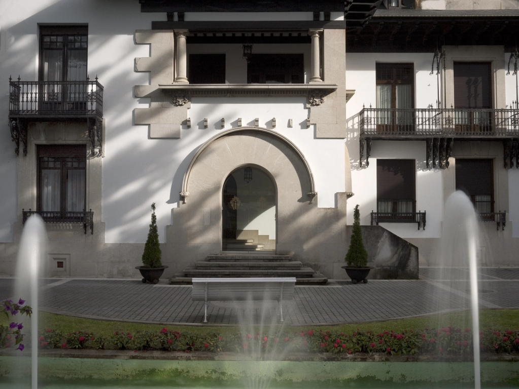 Palacio Arias