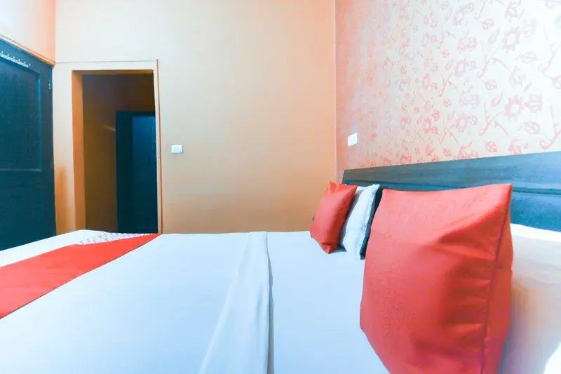 OYO 26787 Hotel Kulwants