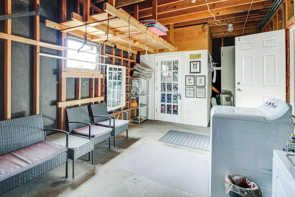 Dog-friendly Albuquerque Home: 1 Mi to U of NM!