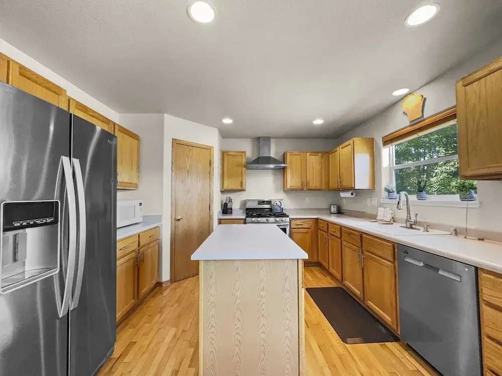 173 Buffalo Drive 3 Bedroom Townhouse by RedAwning