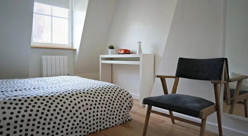 Little Suite - Edouard