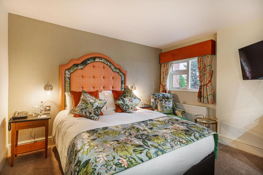 The Wynnstay Hotel, Oswestry, Shropshire - The Coaching Inn Group