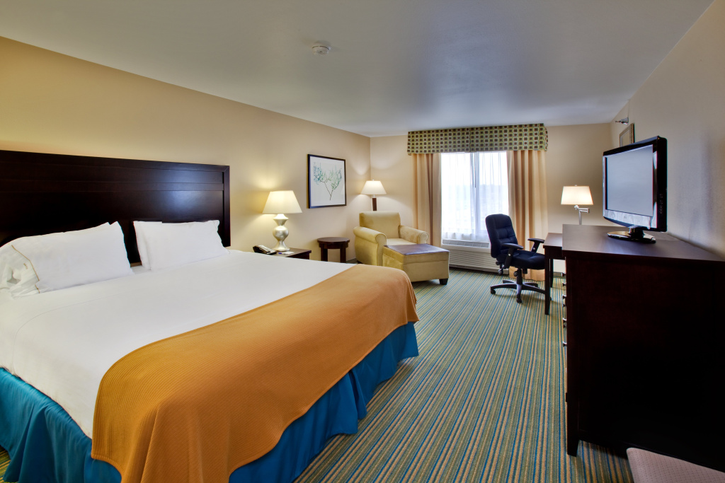 Holiday Inn Express- Waterloo/Cedar Falls by IHG