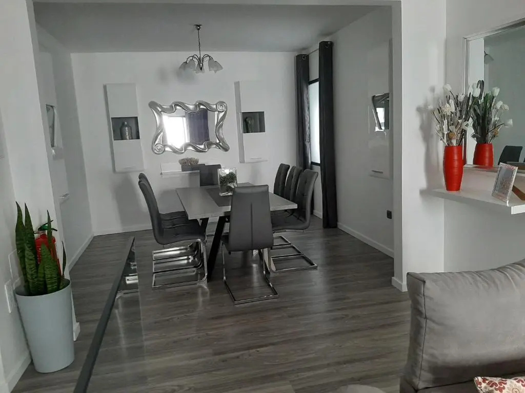 Grannies House