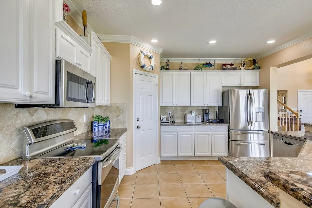 Beachfront Melody 4 Bedroom Home