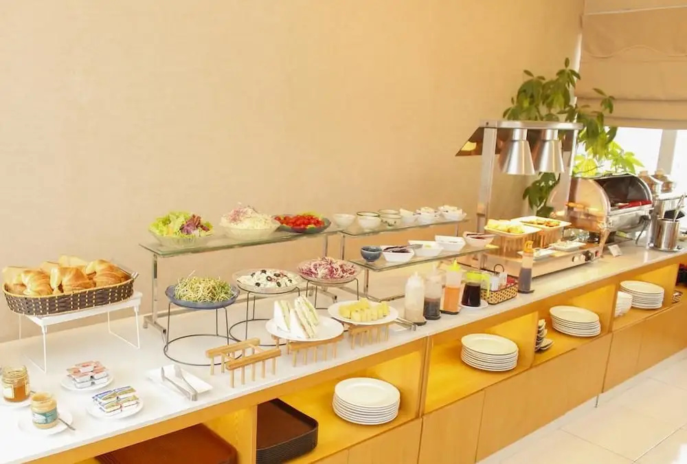 Azumaya Hotel Hai Ba Trung 1