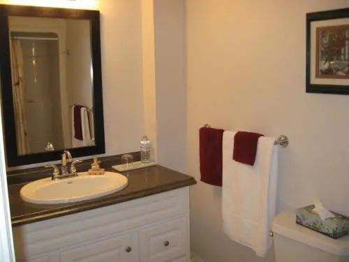 Grand Pine Bed & Breakfast