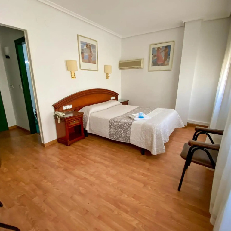 Hotel Cardinal
