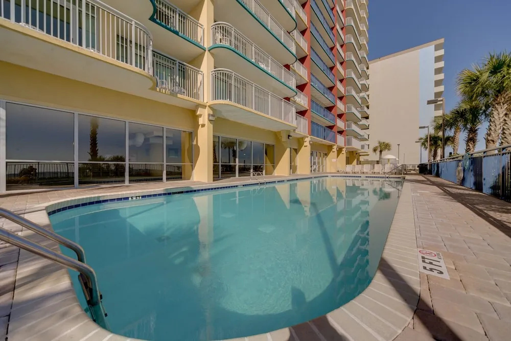 Grand Atlantic Resort 601 - Efficiency Studio Bedroom Condo by RedAwning