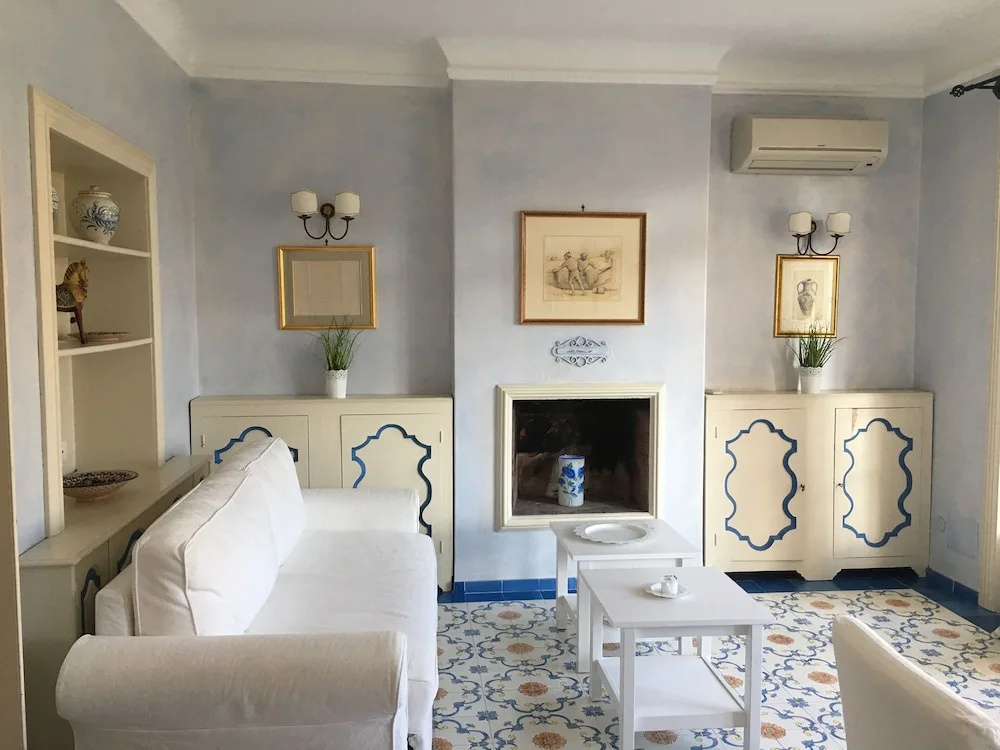Nice Apartment in Corso Umberto: main center of Taormina!!