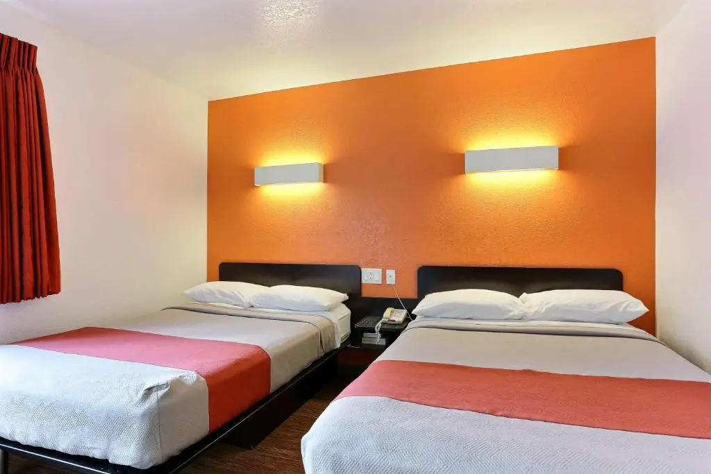 Econo Lodge