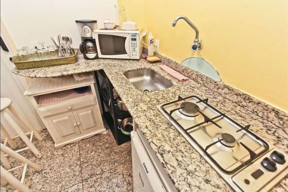 Ipanema Close to the Beach - 153B Holiday Home 1