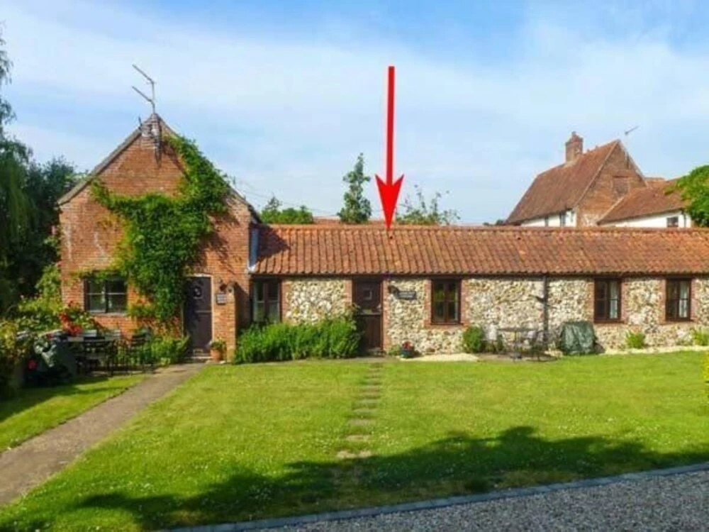 Moonlight Cottage