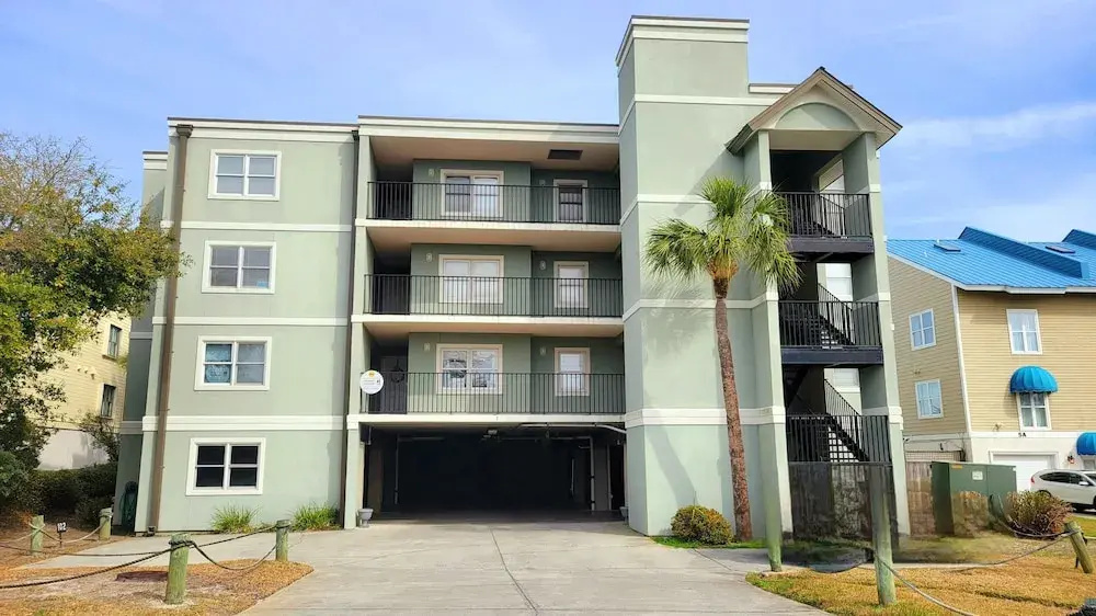 Fort Screven Villas 102 by Tybee Vacation Rentals