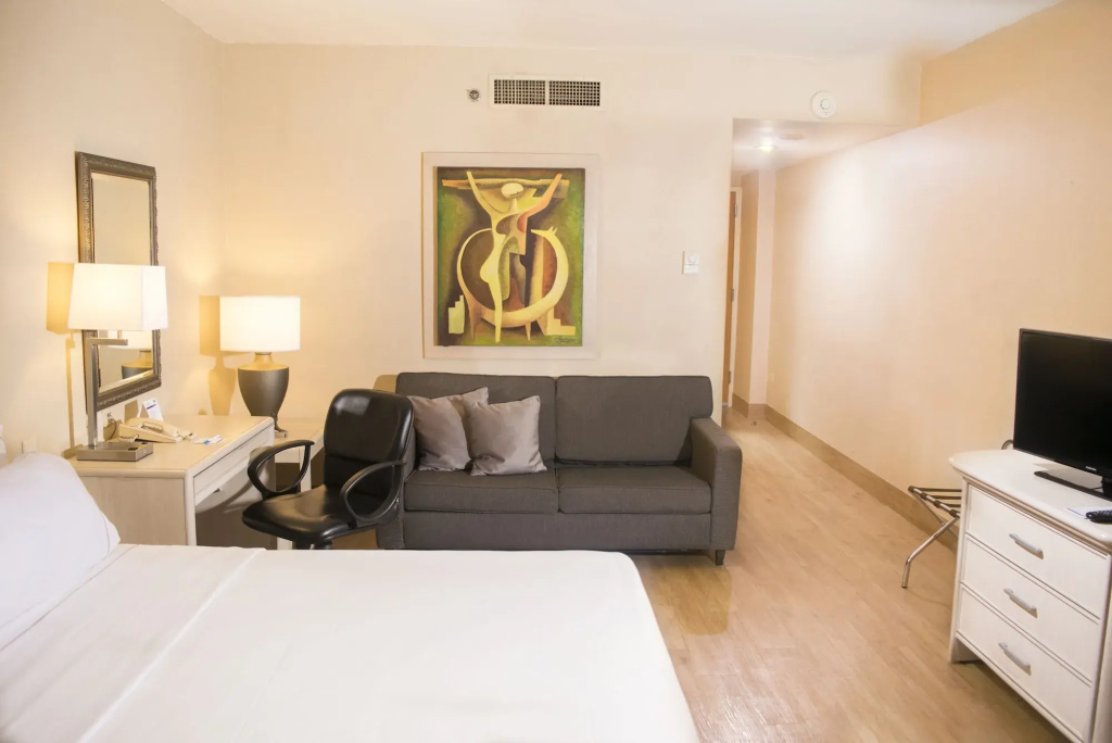 Holiday Inn Express Monterrey Galerias-San Jeronimo by IHG
