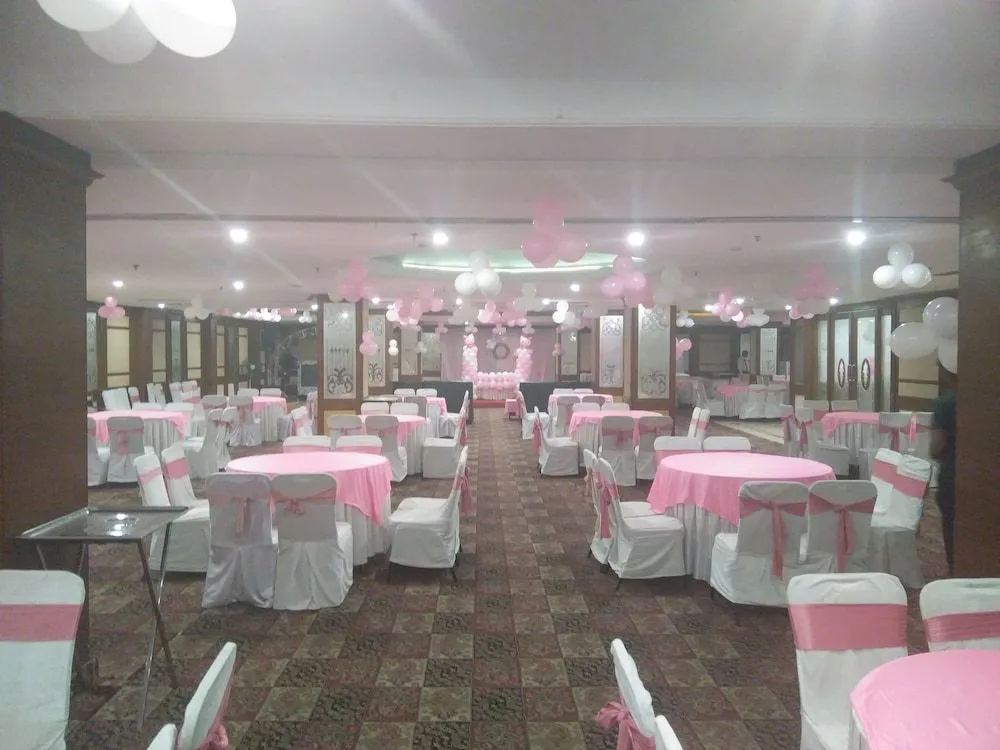 Eqbal Inn
