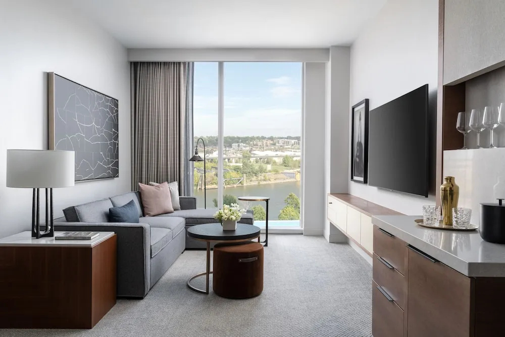 Four Seasons Hotel Nashville