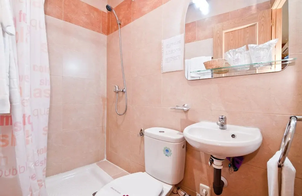 Hostal Las Cortes