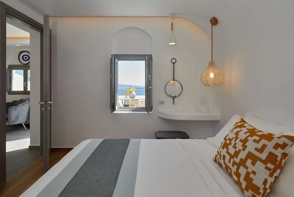 Allure Breeze Suites