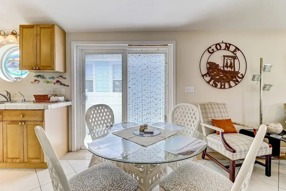 534 N. Fletcher Ave. #1 2 Bedroom Cottage by RedAwning