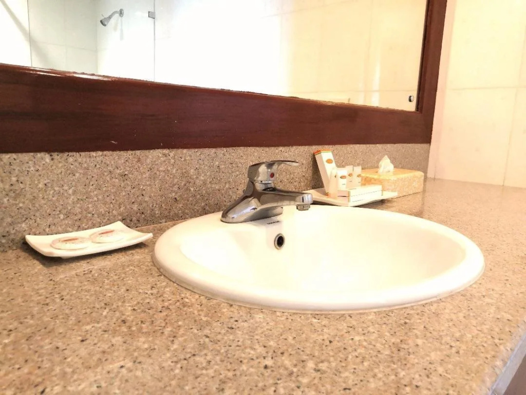 Iloilo Business Hotel