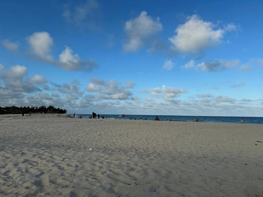 Stunning 2 Bedroom Apartment in Diani, Kenya - Perfect Beach Getaway