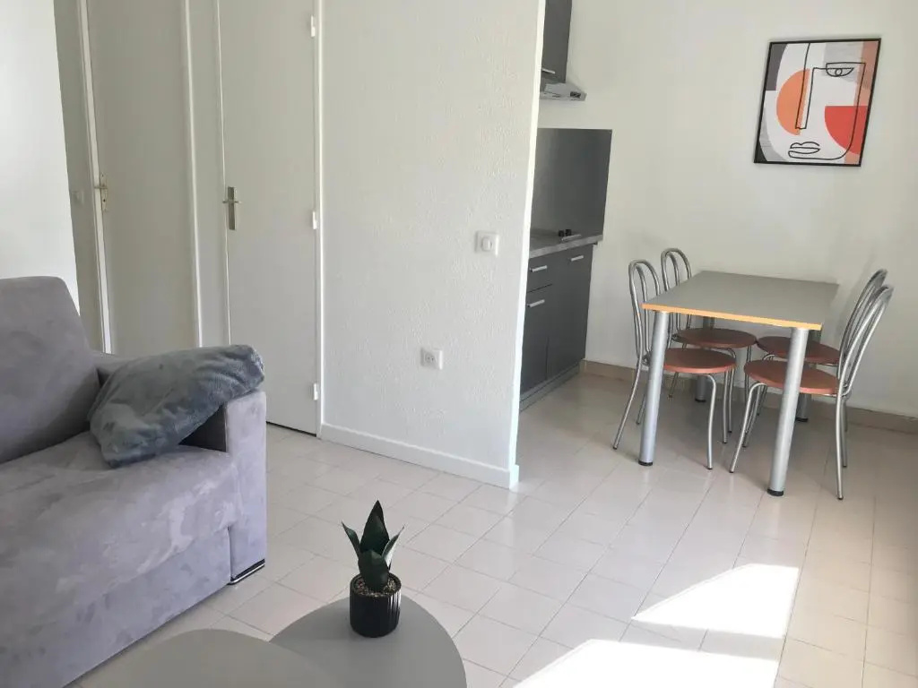 Beach Cannes Bungalows - Appart\hôtel
