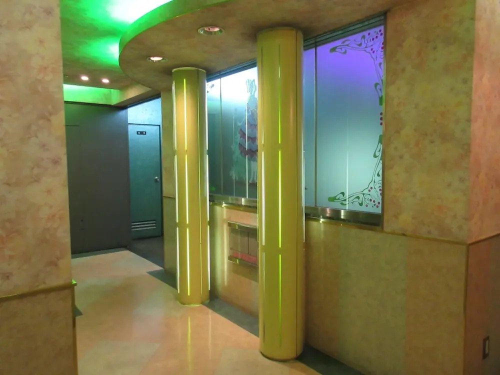 HOTEL G7 - Adults Only