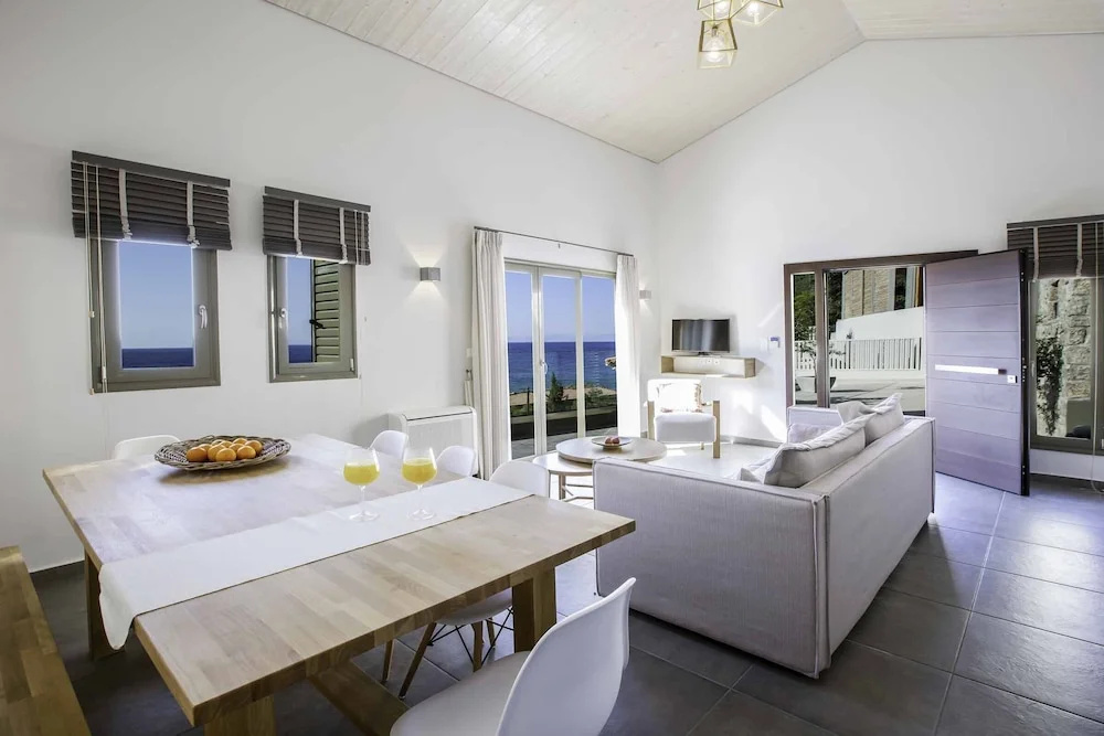 Villa Lefki
