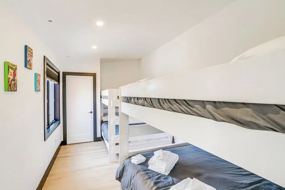 Custom Windham Mtn Villa with Pool, Theater and Views