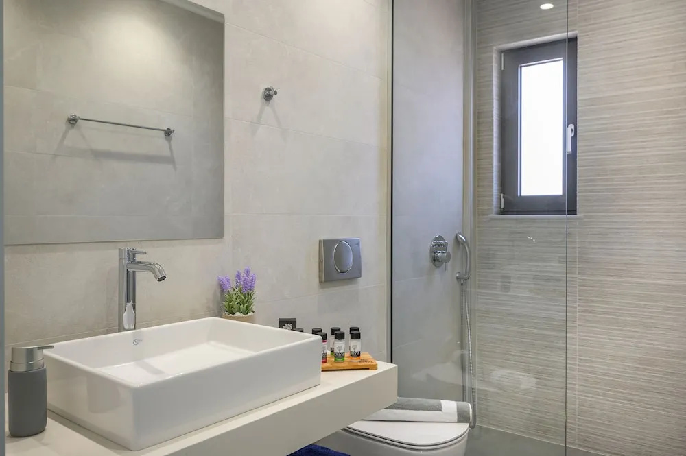 Athina Suites Luxury Suites Near The Sea Platanias