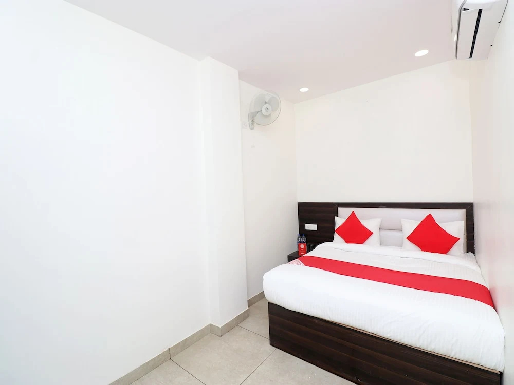 Rohtak Residency By OYO Rooms