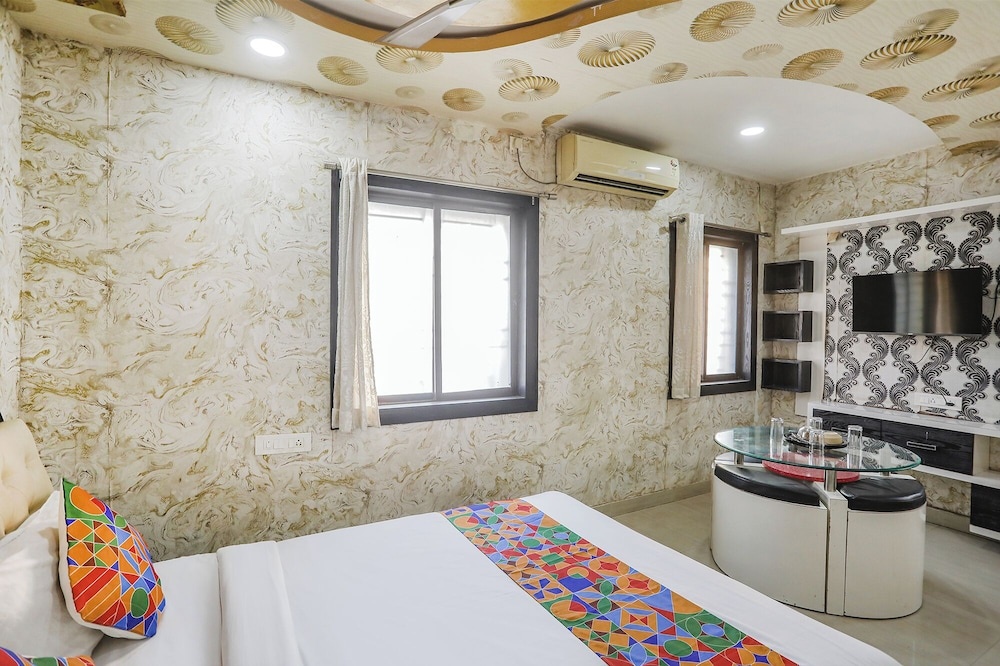 Fabhotel Arka Residency