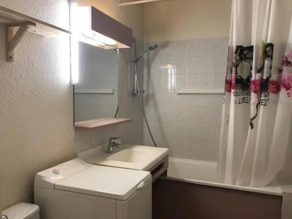 Appartement Brides-les-Bains, 1 pièce, 2 personnes - FR-1-512-228