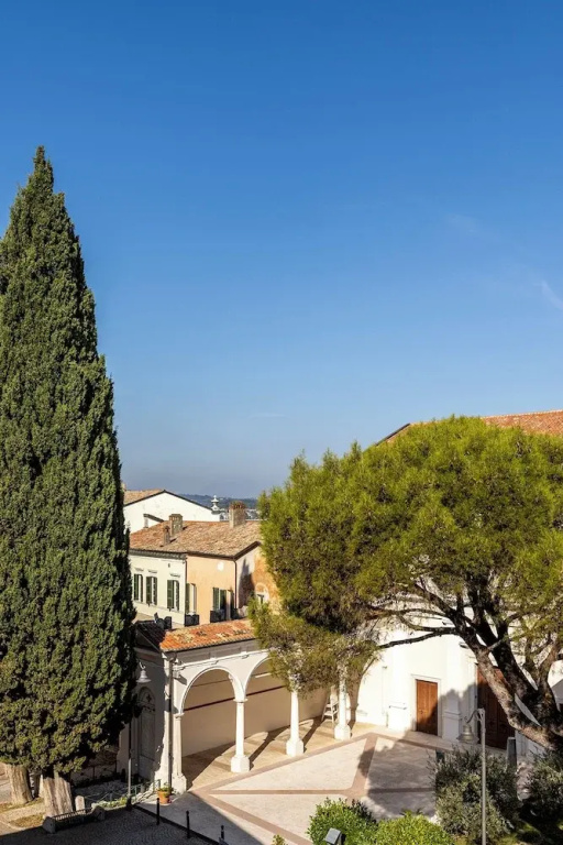 Il Mansio Vegan Hotel and Restaurant