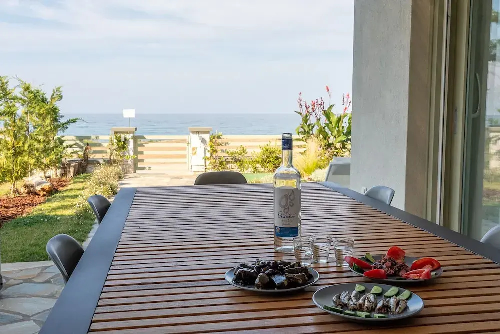 Sea and Sun Luxury Pools' Villas
