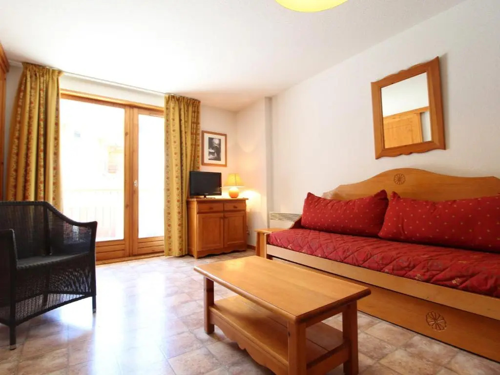 Appartement Lanslevillard, 2 pièces, 6 personnes - FR-1-508-107