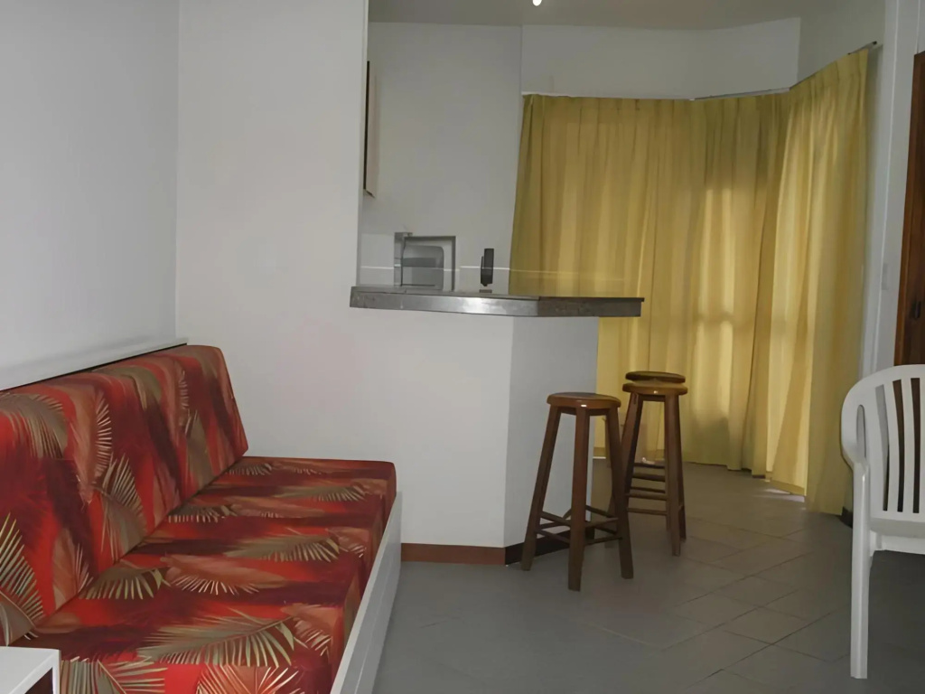 Apartamento pé na areia de 1 dormitório com vista para Praia ou vista lateral Pontas das Canas