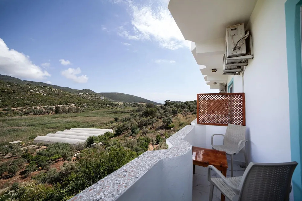 Zeybek 2 Pension & Apart