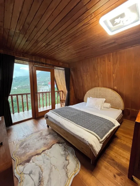 Emerald Cabin House