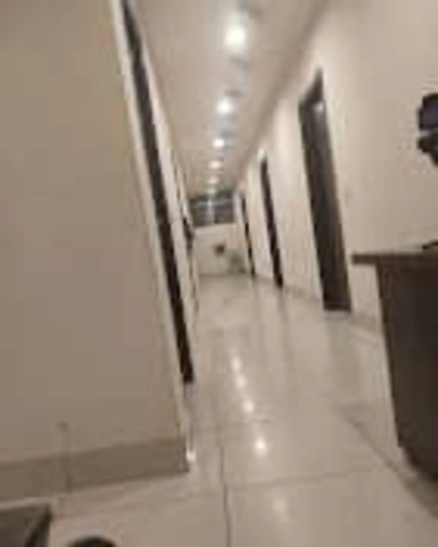 Singla Hotel