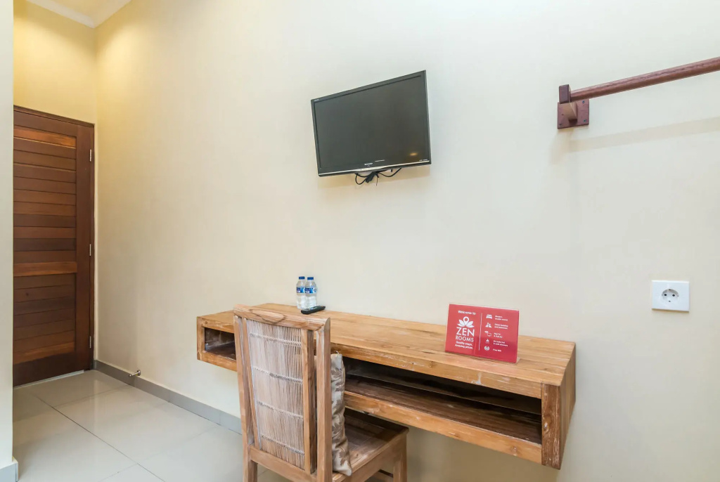 ZEN Rooms Ubud Pengosekan 1
