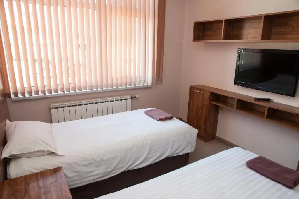 Hostel Izida 2